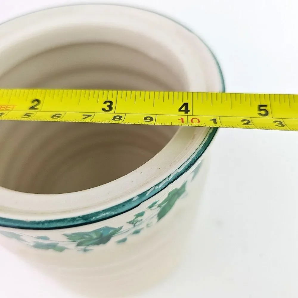 Vintage Himark Canister n Lid Cream Green Ivy Theme 6 x 4.50 inch Tight Seal